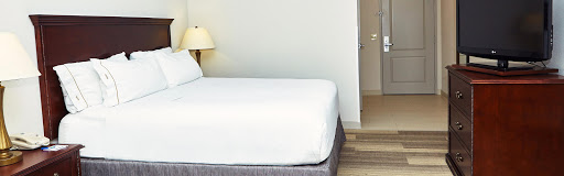 Holiday Inn Express & Suites Corona, an IHG Hotel image
