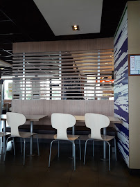 Atmosphère du Restauration rapide McDonald's Saint-André-de-la-Marche à Sèvremoine - n°8