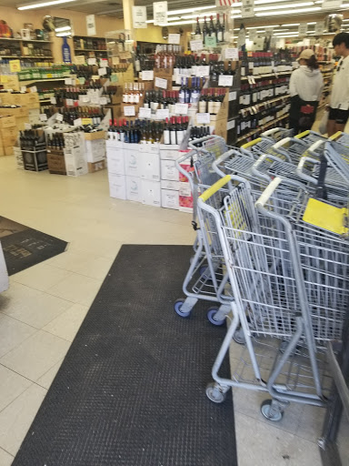 Liquor Store «Leiser Liquors Inc», reviews and photos, 41-30 162nd St, Flushing, NY 11358, USA