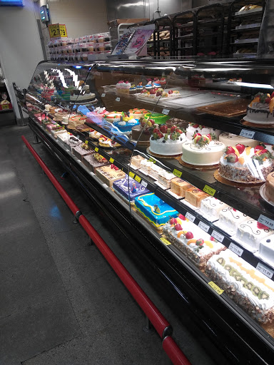 Grocery Store «El Super», reviews and photos, 1000 N Mountain Ave, Ontario, CA 91762, USA