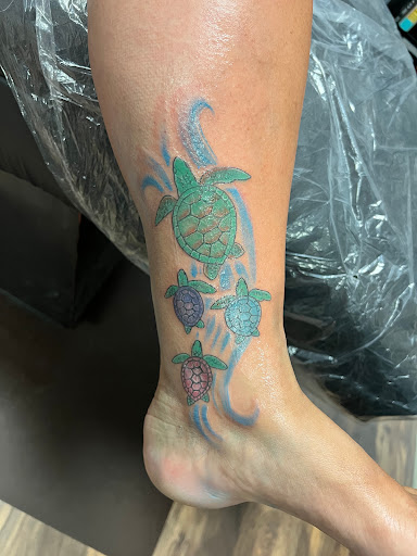 Tattoo Shop «Memory Lane Tattoo Co.», reviews and photos, 7816 Cortez Rd W, Bradenton, FL 34210, USA