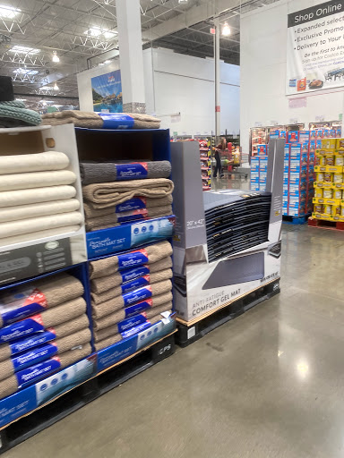 Warehouse store «Costco Wholesale», reviews and photos, 2100 Dr Martin Luther King Jr Pkwy, Chico, CA 95928, USA