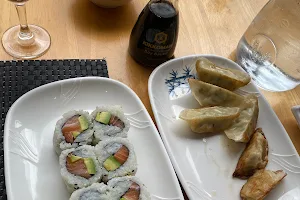 Tokyo Sushi. image