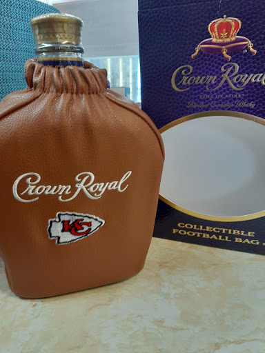 Convenience Store «Shotz Convenience Store», reviews and photos, 2900 E 27th St, Kansas City, MO 64127, USA