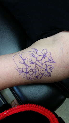 Tattoo Shop «Stone the Crow Tattoo», reviews and photos, 1332 E Gude Dr, Rockville, MD 20850, USA