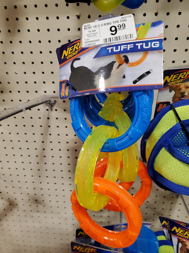 Pet Supply Store «PetSmart», reviews and photos, 11835 Retail Dr, Wake Forest, NC 27587, USA