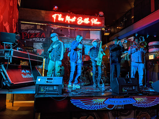 Bar «HVAC Pub», reviews and photos, 3530 N Clark St, Chicago, IL 60657, USA