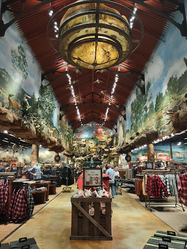 Sporting Goods Store «Bass Pro Shops», reviews and photos, 200 Bass Pro Dr, Round Rock, TX 78665, USA