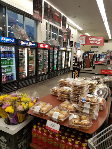 Grocery Store «Hy-Vee Mainstreet», reviews and photos, 510 E 6th St, Muscatine, IA 52761, USA