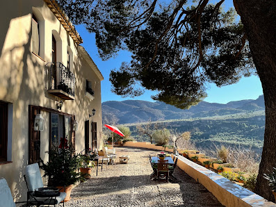 Cortijo El Pino Retreat Cam. de las Ventajas, S/N, 18659 Albuñuelas, Granada, España