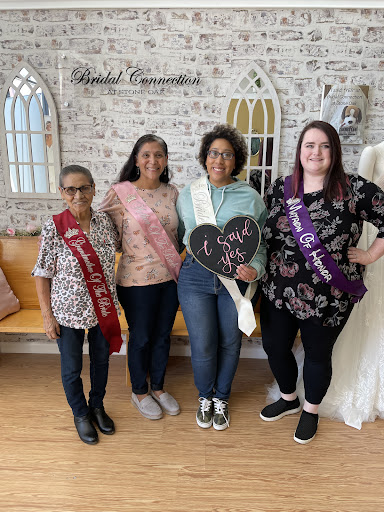 Bridal Shop «Bridal Connection», reviews and photos, 923 N Loop 1604 E #108, San Antonio, TX 78232, USA