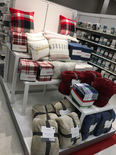 Department Store «Target», reviews and photos, 255 Pond Path, South Setauket, NY 11720, USA