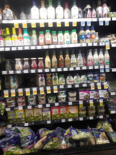 Grocery Store «Kroger», reviews and photos, 30935 Five Mile Road, Livonia, MI 48154, USA