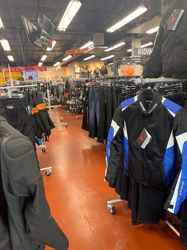 Motorcycle Parts Store «Cycle Gear», reviews and photos, 9070 Research Blvd #202, Austin, TX 78757, USA