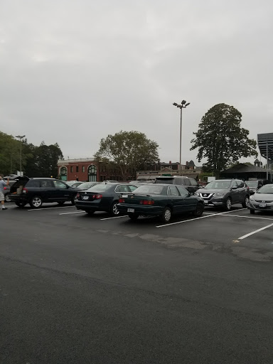 Grocery Store «Stop & Shop», reviews and photos, 250 Bellevue Ave, Newport, RI 02840, USA