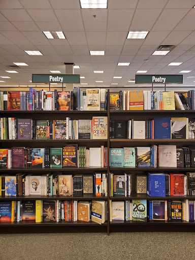 Book Store «Barnes & Noble», reviews and photos, 2720 Towne Dr, Beavercreek, OH 45431, USA
