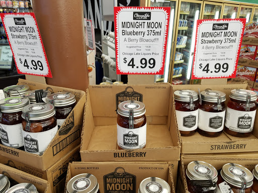 Liquor Store «Chicago Lake Liquors», reviews and photos, 825 E Lake St, Minneapolis, MN 55407, USA