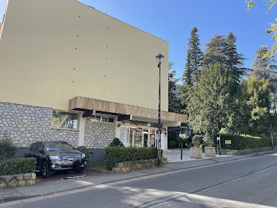 Manent Milan Severine , Ostéopathe à Gréoux à Gréoux-les-Bains