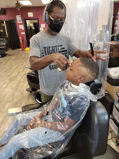 Barber Shop «Tight Lines Barbershop», reviews and photos, 827 N Hairston Rd, Stone Mountain, GA 30083, USA