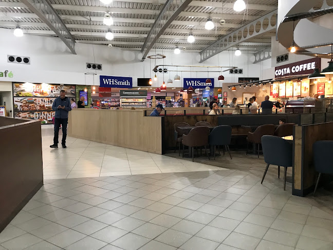 Opinii despre Northampton Services Northbound Coach Parking în Northampton - Parking garage