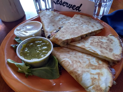 Restaurant «Black Dog Cafe», reviews and photos, 308 E Prince St, St Paul, MN 55101, USA