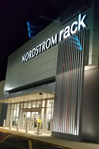 Department Store «Nordstrom Rack Marketplace at Braintree», reviews and photos, 200 Grossman Dr #102, Braintree, MA 02184, USA