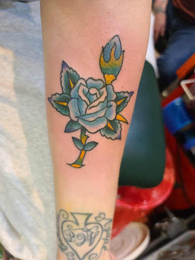 Tattoo Shop «Historic Tattoo», reviews and photos, 2001 SE 50th Ave, Portland, OR 97215, USA