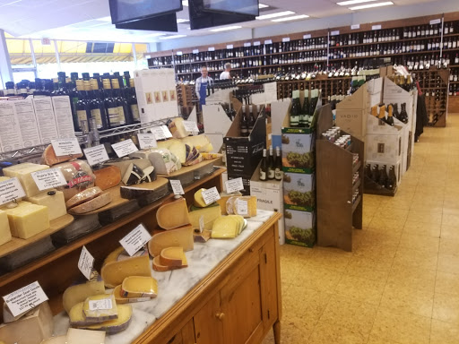 Wine Store «Arrowine & Cheese», reviews and photos, 4508 Lee Hwy, Arlington, VA 22207, USA