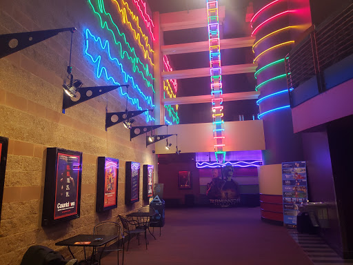 Movie Theater «Regal Cinemas Santiam 11», reviews and photos, 365 Lancaster Dr SE, Salem, OR 97301, USA