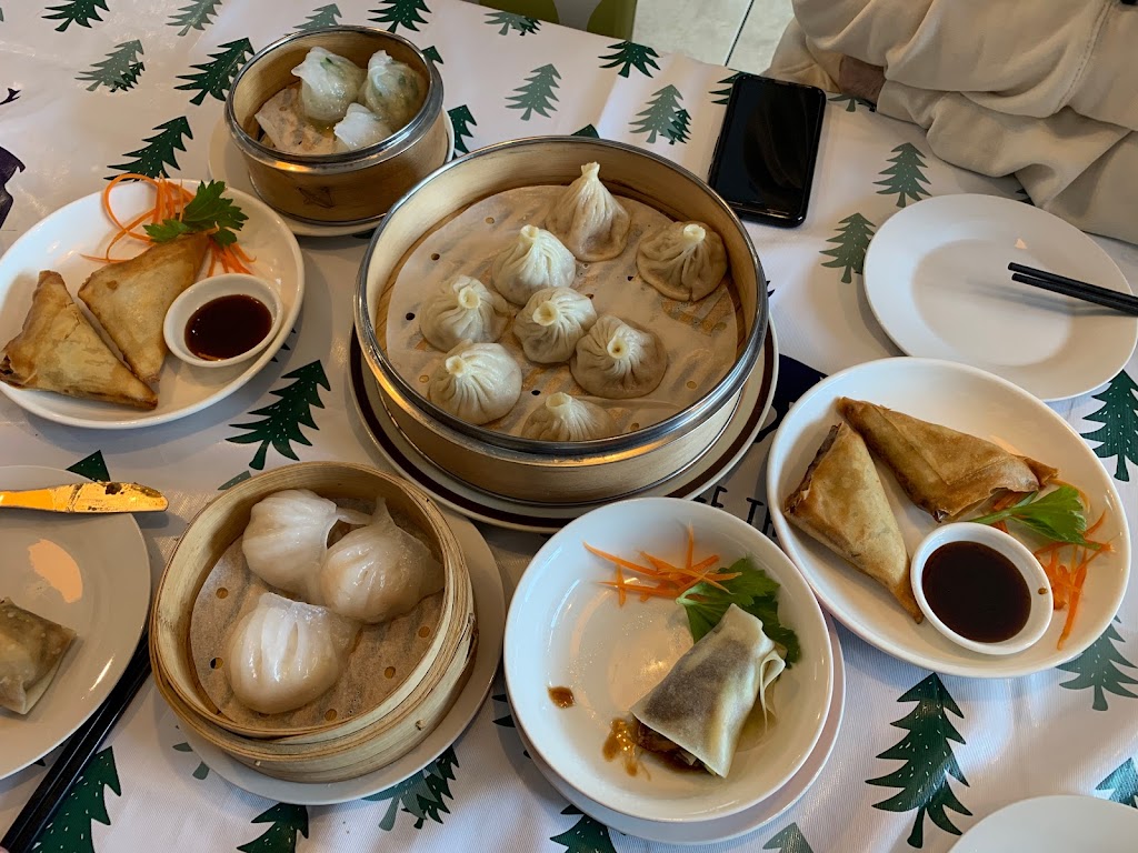 Lilly in the Valley Chinese Dumpling Restaurant 百合居 Upper Ferntree