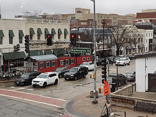Book Store «Barnes & Noble», reviews and photos, 47 E Chicago Ave, Naperville, IL 60540, USA