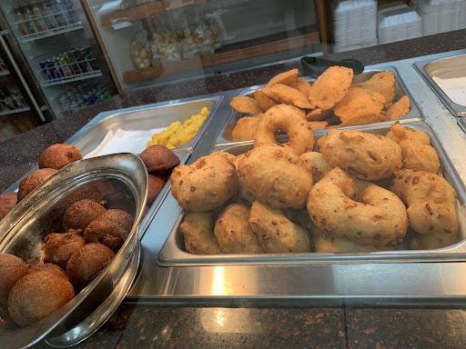 Indian Grocery Store «Cherians International Groceries», reviews and photos, 751 Dekalb Industrial Way, Decatur, GA 30033, USA