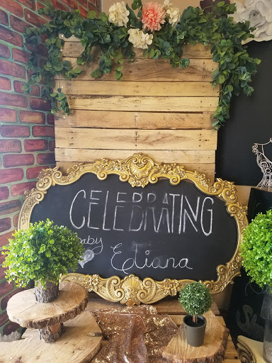 Florist «Parisian Bridal & Flowers», reviews and photos, 7924 Gateway Blvd E #150a, El Paso, TX 79915, USA