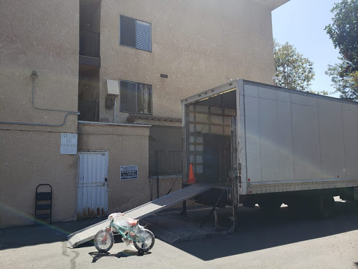 Moving and Storage Service «Standard Price Moving Company», reviews and photos, 14705 Oxnard St suite 1/2, Van Nuys, CA 91411, USA