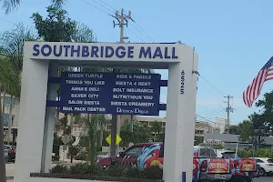 southbridge mall image