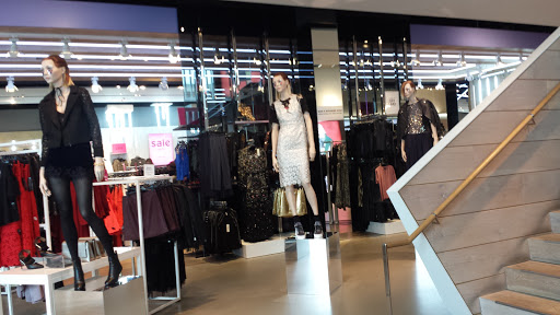 Shopping Mall «The Grove», reviews and photos, 189 The Grove Dr, Los Angeles, CA 90036, USA