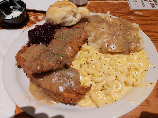 American Restaurant «Cracker Barrel Old Country Store», reviews and photos, 30 Research Dr, Milford, CT 06460, USA