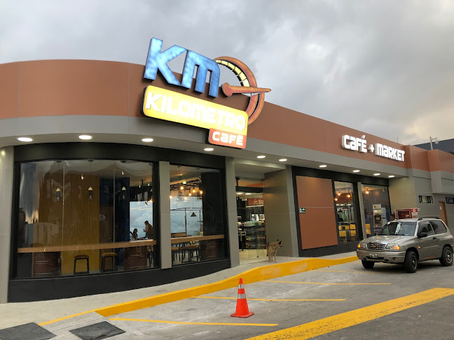 Gasolinera DE Petro-Comercial EP - Quito