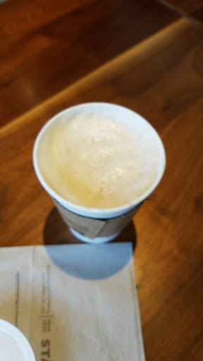 Coffee Shop «Starbucks», reviews and photos, 423 S Federal Hwy, Pompano Beach, FL 33062, USA