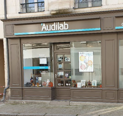 Magasin d'appareils auditifs Audilab / Audioprothésiste Le Lude Le Lude