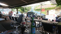Atmosphère du Restaurant français La Terrasse à Cormatin - n°2