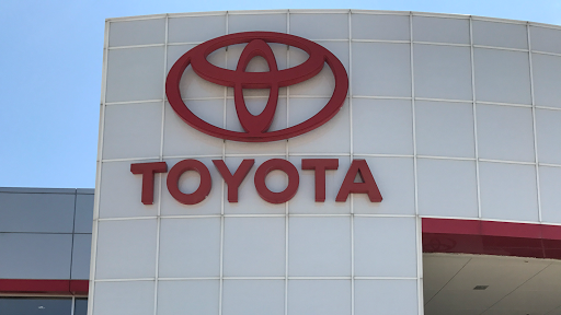 Pauly Toyota, 1035 S Illinois Rte 31, Crystal Lake, IL 60014, USA, 