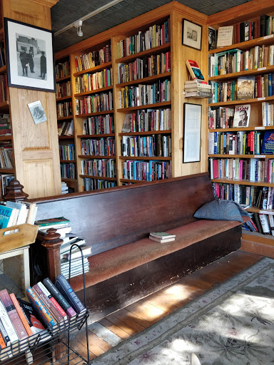 Book Store «Freebird Books & Goods», reviews and photos, 123 Columbia St, Brooklyn, NY 11231, USA