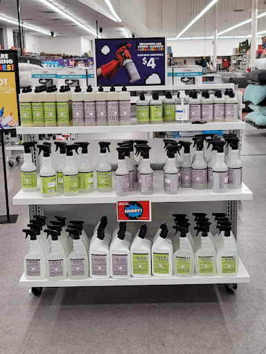 Discount Store «Big Lots», reviews and photos, 600 W 15th St, Plano, TX 75075, USA