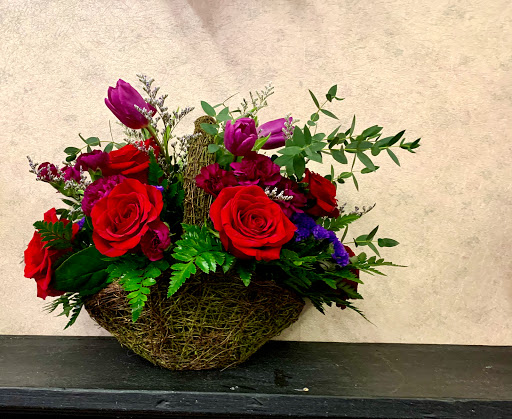 Florist «Downtown Flowers And Gift Shop», reviews and photos, 130 E Charlemont Ave, Kingsport, TN 37660, USA