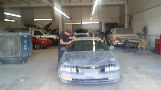 Auto Body Shop «Diamond Auto Painting & Collision», reviews and photos, 1360 Old Dixie Highway, West Palm Beach, FL 33403, USA