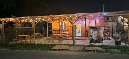 Kelly,s lunch and drinks - Stanton St, San Ignacio, Belize