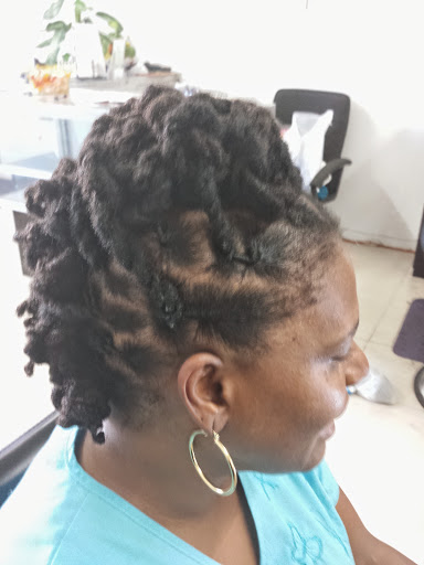 Cosmetics Store «Diamond Girl beauty supply», reviews and photos, 5460 N University Dr, Lauderhill, FL 33351, USA