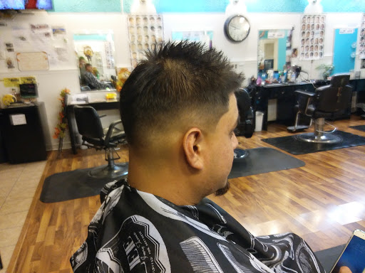 Mexi Barber (Barbero A Domicilio)