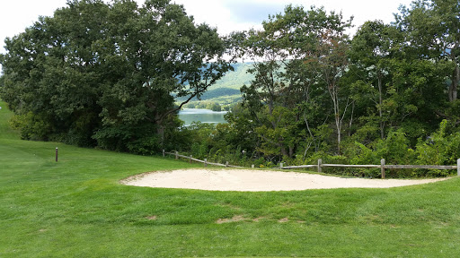 Golf Course «Caverns Country Club Resort», reviews and photos, 910 T.C. Northcott Blvd, Luray, VA 22835, USA